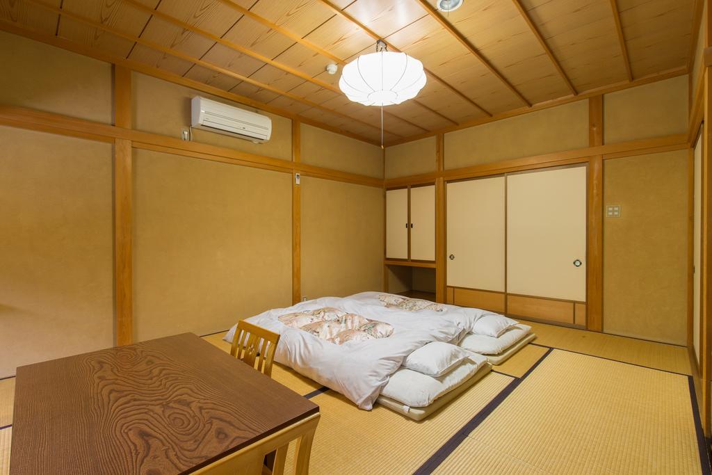 Kazeya Hotel Takayama  Buitenkant foto